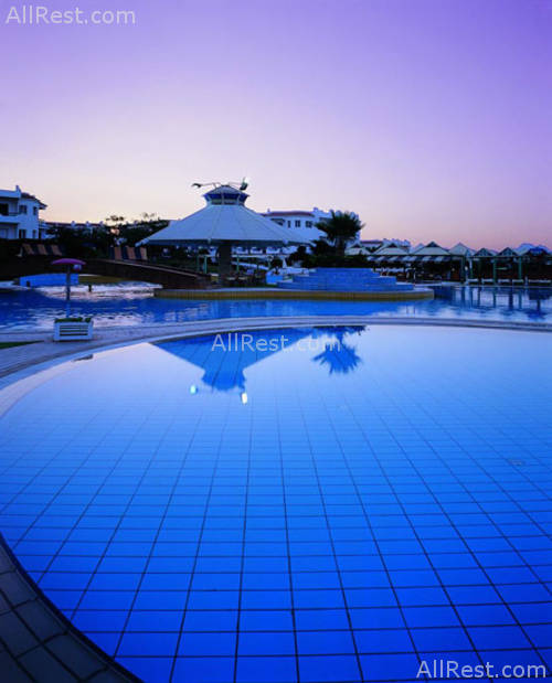 Dreams Beach Resort 10